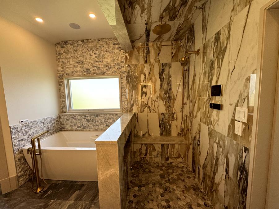 Primary bath — double vanity
