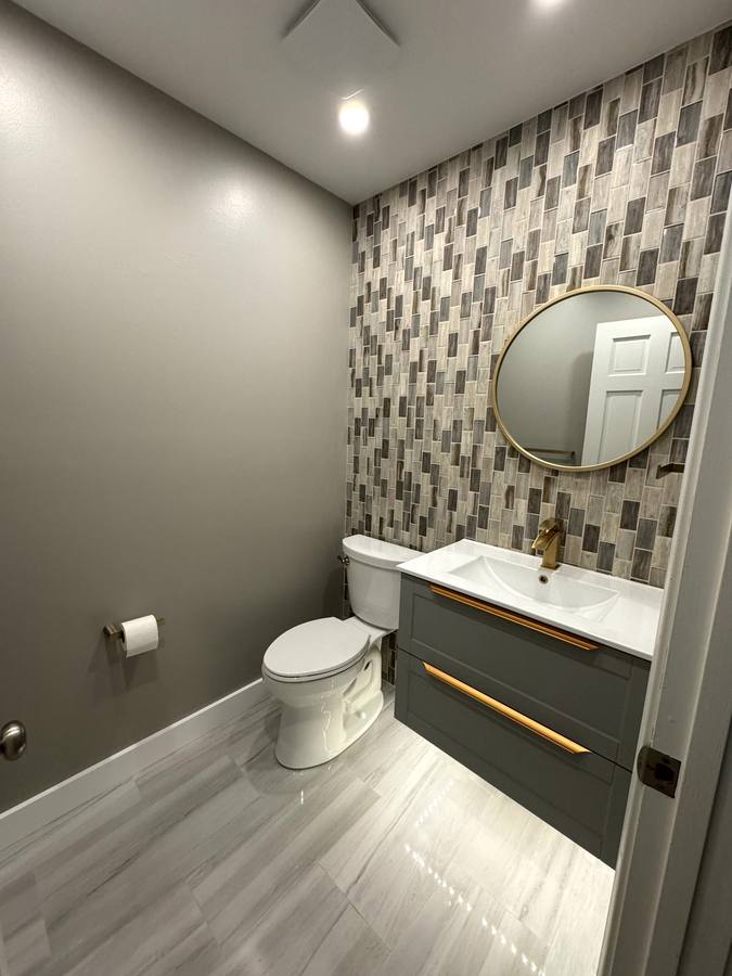 Powder room